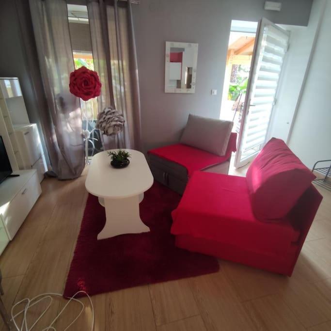 Apartman Den,Rovinj Oaza U Centru Grada I Besplatnim Parkingom Apartment Exterior photo